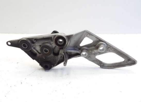 Fussrastetrager vorne rechts Suzuki GSF 650 Bandit