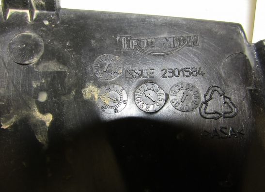 Topkuip bekleding Triumph Sprint ST 1050