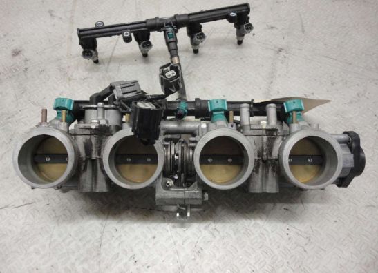 Gasklephuis Honda CBR Fireblade