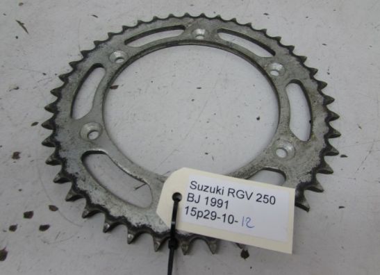 Rear sprocket Suzuki RGV 250
