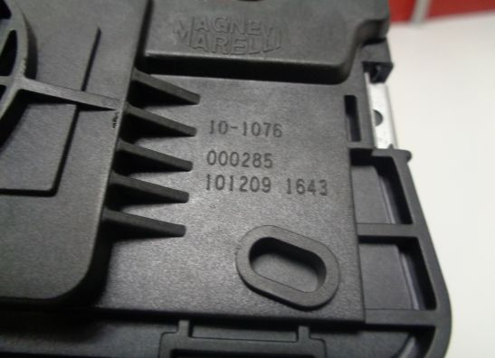 Gasklephuis Aprilia Shiver 750