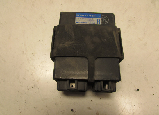 Main step holder left Suzuki GSX R 750