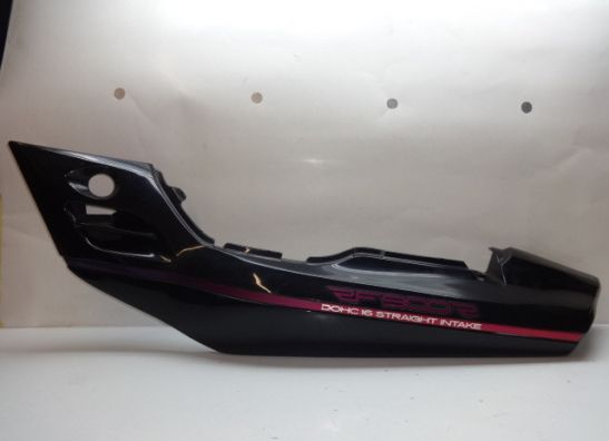 Linker achterkant Suzuki RF 900