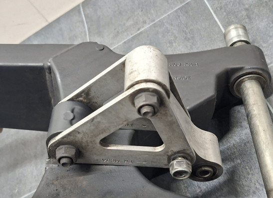 Achterbrug Honda CBR Fireblade