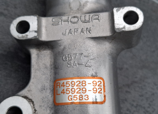 Voorpoot links onder Harley Davidson Sportster