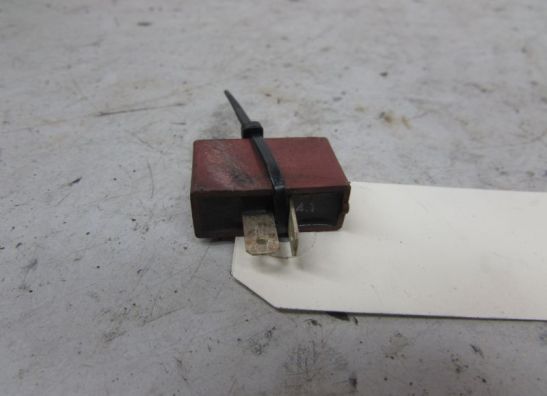 Relay Kawasaki ZX 9 R