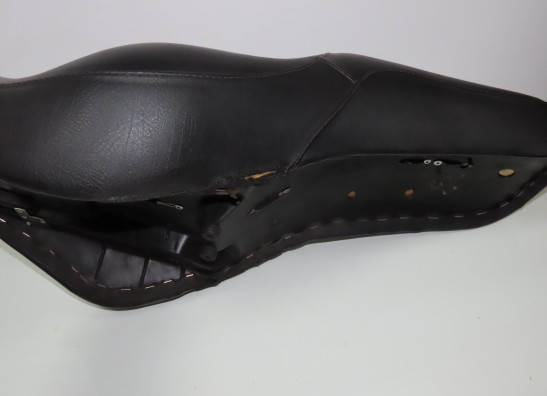 Zadel Moto Guzzi Nevada 750