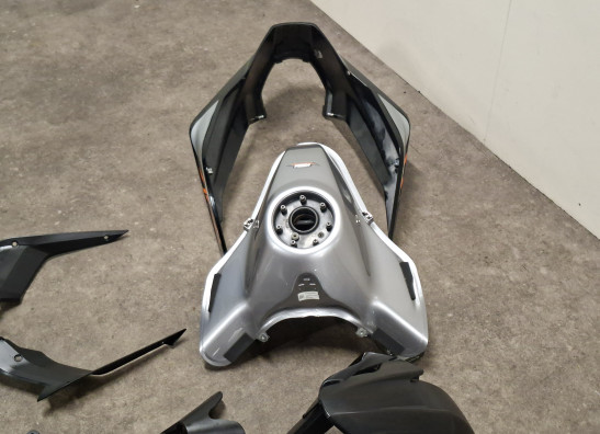 Complete kuipset KTM 790 Duke