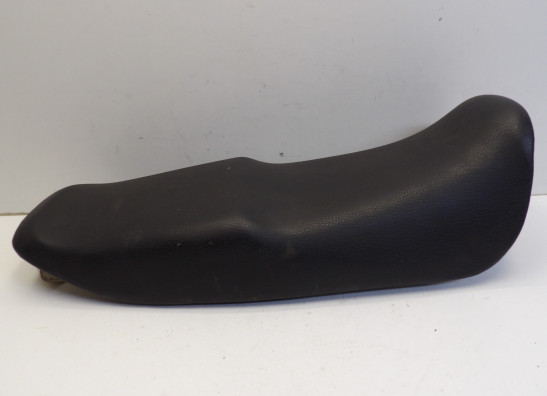 Zadel Honda VF 750 F