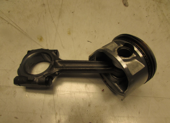 Kolben Honda VF 700  750 F