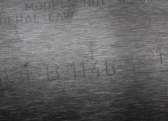 Uitlaat Aprilia RSV 1000