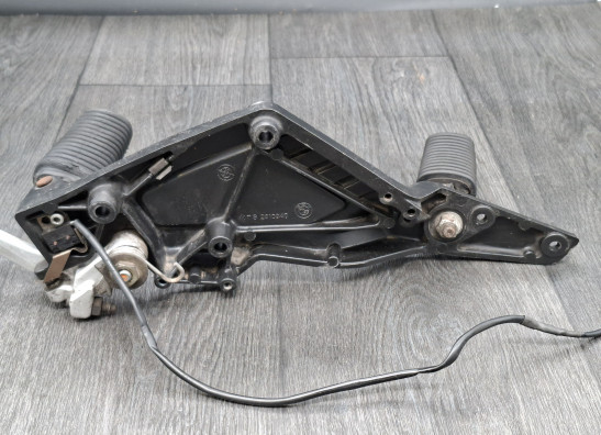 Fussrastetrager vorne rechts BMW K 1100 LT