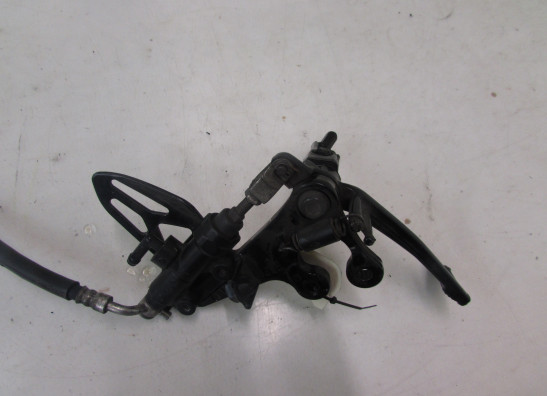 Fussrastetrager vorne rechts Suzuki GSX R 1000