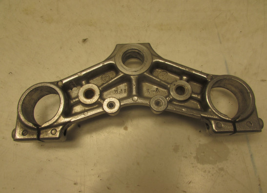 Fork top bridge Yamaha V max