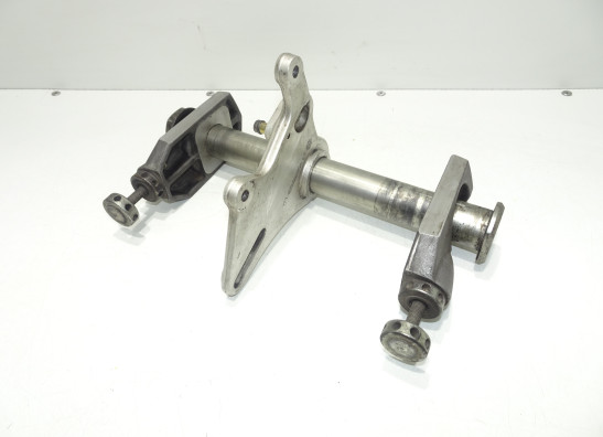 Rear axle Ducati 749  999