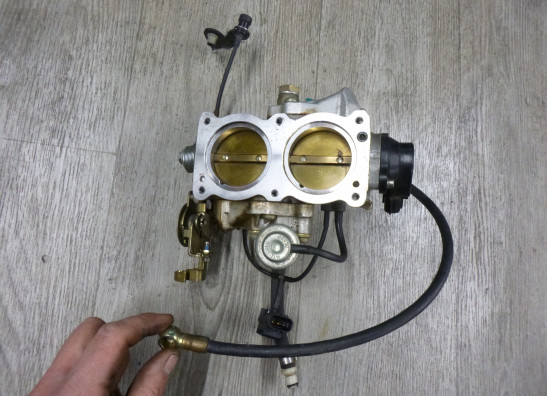 Gasklephuis Aprilia RSV 1000