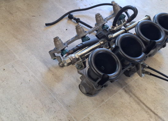 Einspritzanlage Honda CBR Fireblade