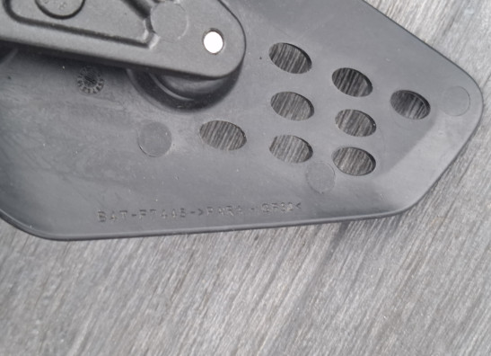 Schetsplaat links Yamaha Tracer 7