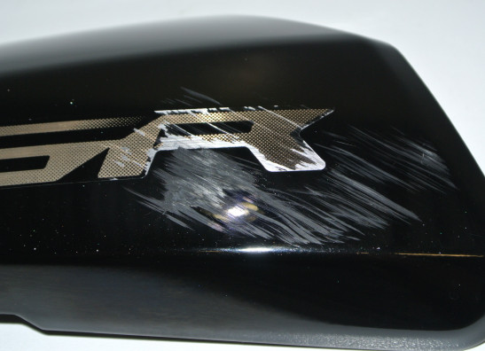 Seitenverkleidung links klein Suzuki GSR 750