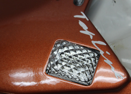 Undertail Suzuki SV 1000