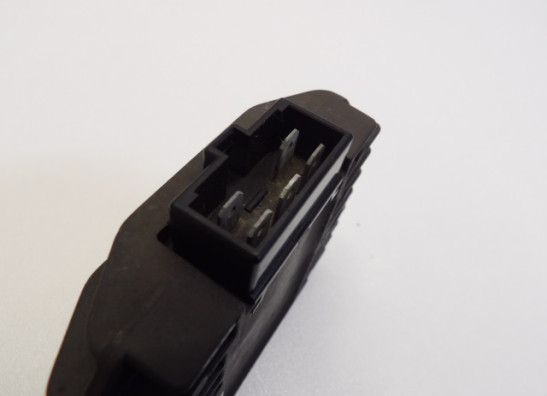 Spanningsregelaar Yamaha TDM