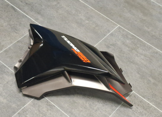 Rechter zijkuip Aprilia Tuono 660