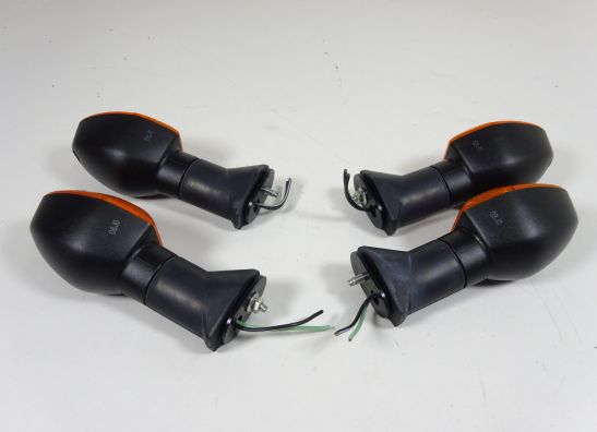 Winker Suzuki GSR 750