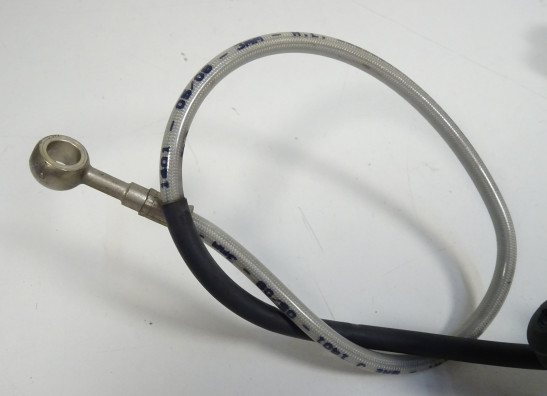 Rempomp achter Ducati monster 696