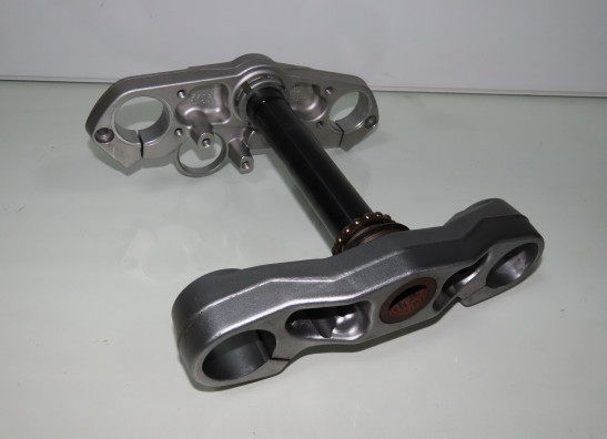 T stuk + kroonplaat Moto Guzzi Breva 850 1100 1200