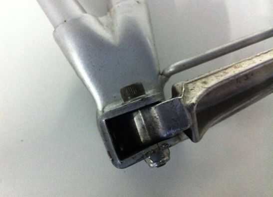 Soziusfussraste links Suzuki GSF 600 650 Bandit 