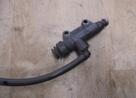 Rempomp achter Husqvarna 701 Enduro