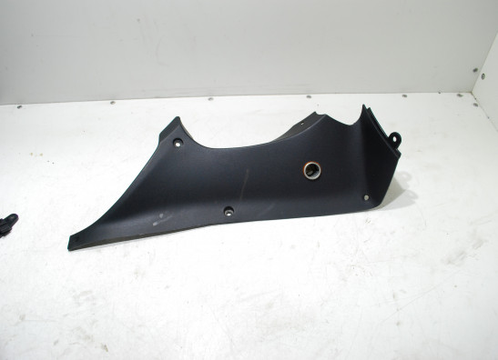 Rechter binnenkuip Suzuki RF 600