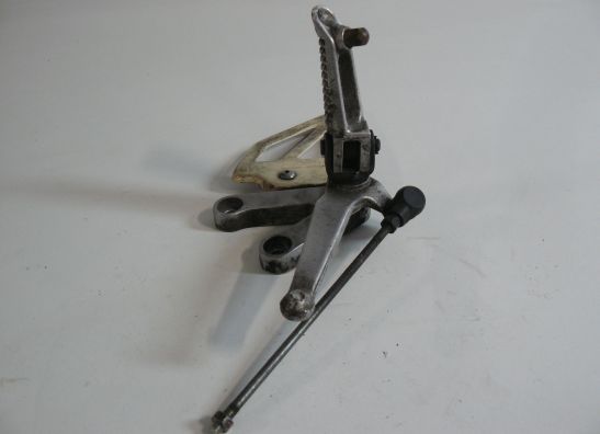 Main step holder left Suzuki GSX R 1000