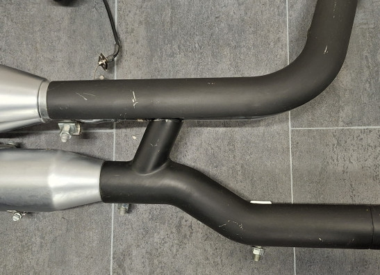 Uitlaat Harley Davidson FLSTF Fat Boy Lo