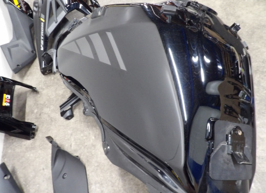 Complete kuipset Suzuki DL 1050 V Strom XT