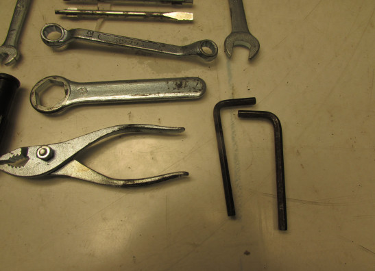 Tool set Honda CBR 1000 F