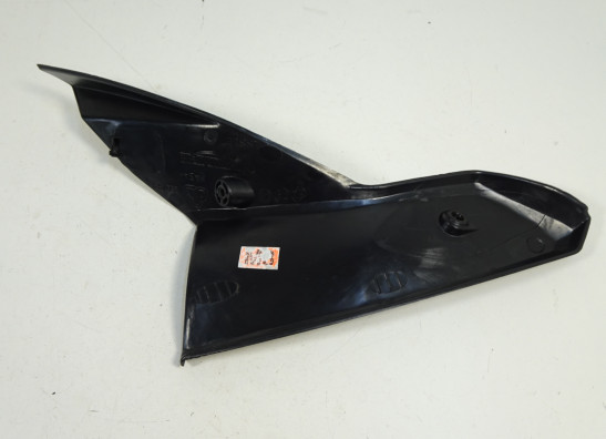 Rechter binnenkuip Triumph Sprint ST 1050