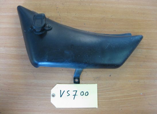 Cowl left small Suzuki VS 700 Intruder