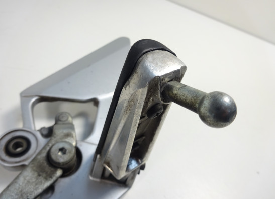 Fussrastetrager vorne links Yamaha FZ6