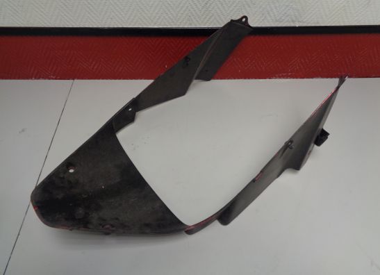 Cowl V shape under Honda CBR 1100 XX