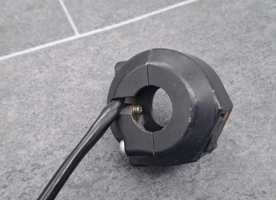 Handlebar switch assy right Suzuki GT 380