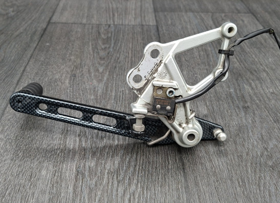 Fussrastetrager vorne rechts BMW R 1100 S