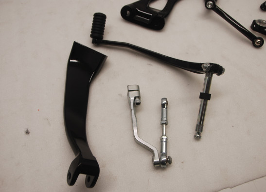 Footpegs left and or right Harley Davidson Softtail