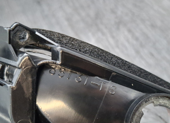 Knipperlicht links voor Honda ST 1300 Pan European