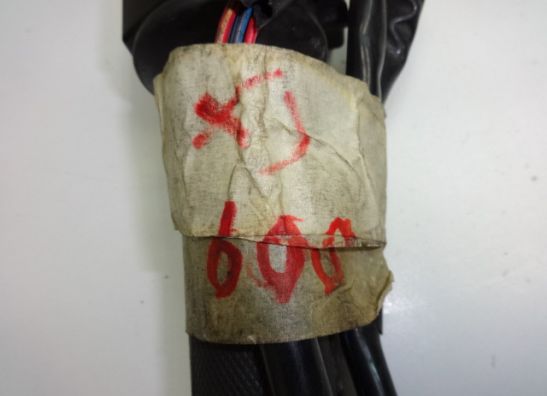 Handlebar switch assy right Yamaha XJ 600 Diversion