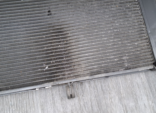 Kuhler Yamaha Tracer 900