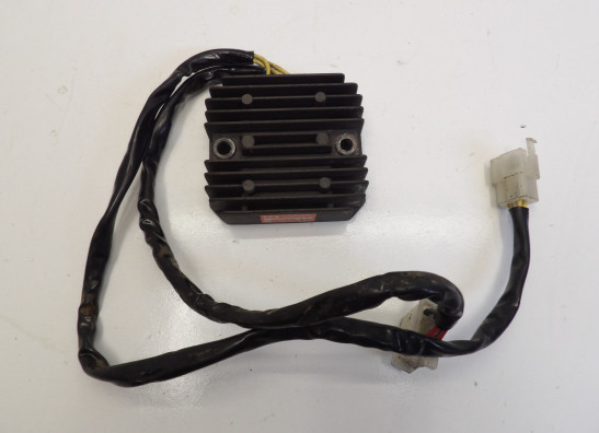 Spanningsregelaar Honda VT 700 750
