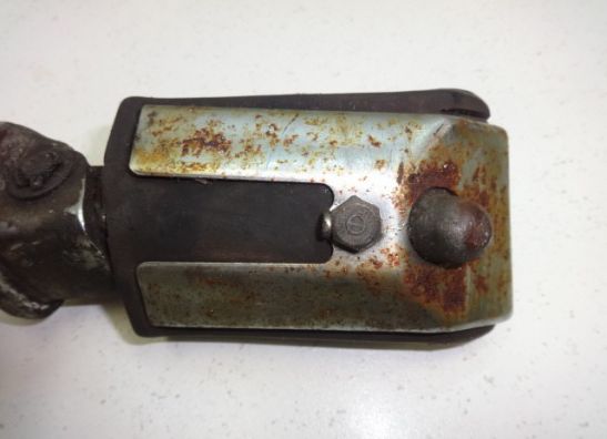 Fussraste rechts Honda VF 1100 C Magna