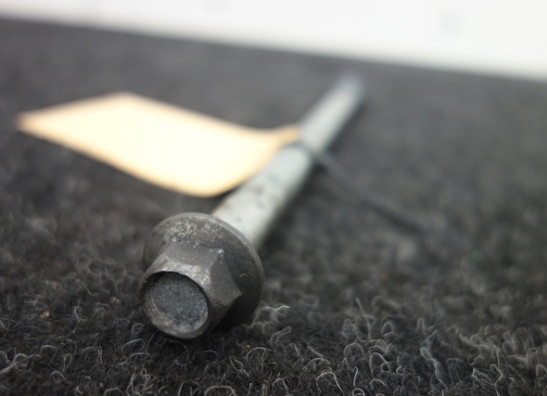 Axle front Honda CBR 125 R