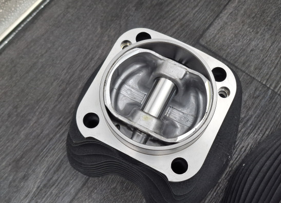Cilinderkop Harley Davidson FLSTF Fat Boy